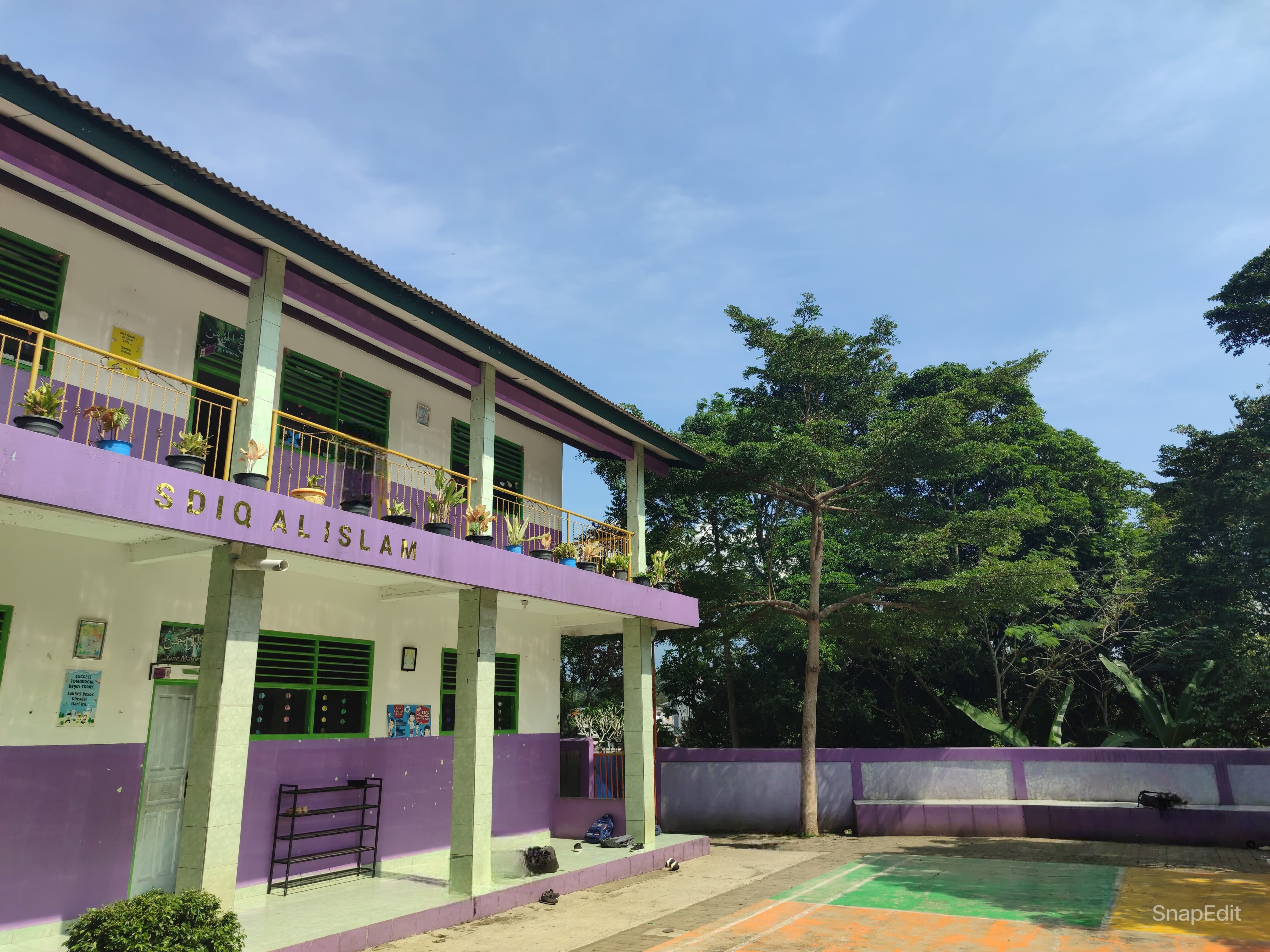 Sekolah